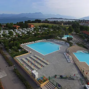 Üdülőpark The Garda Village, Sirmione