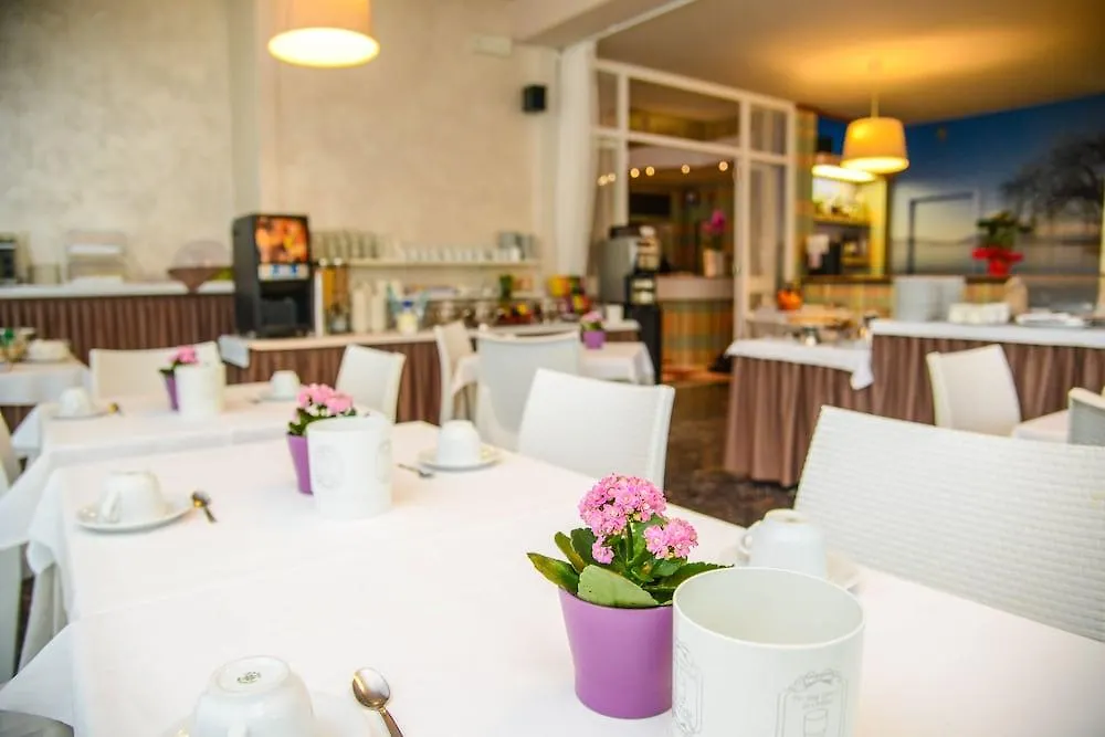 Hotel Suisse Sirmione 3*,  Italien