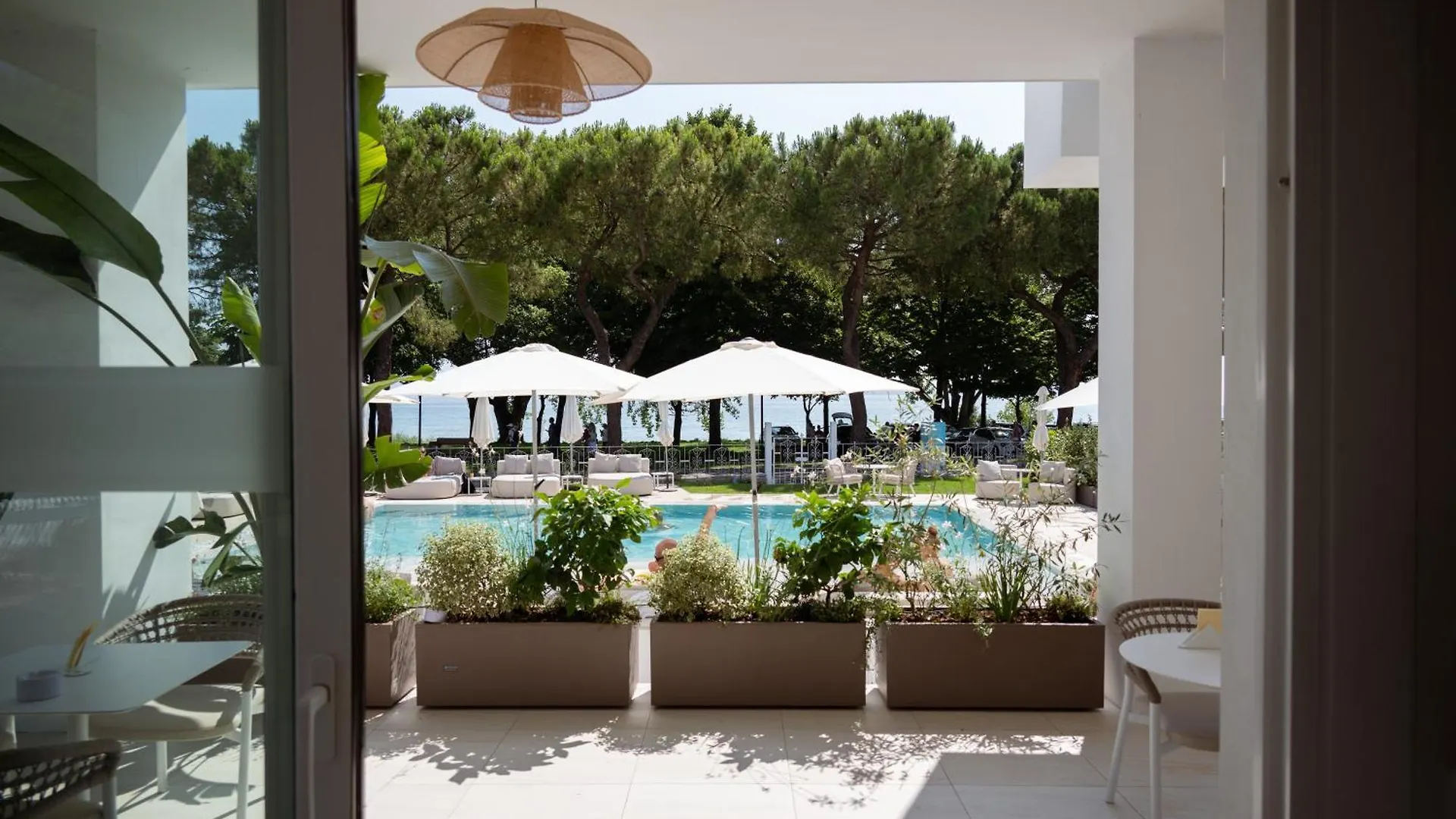 Hi Hotels Sirmione - Lakeview Pool Italy