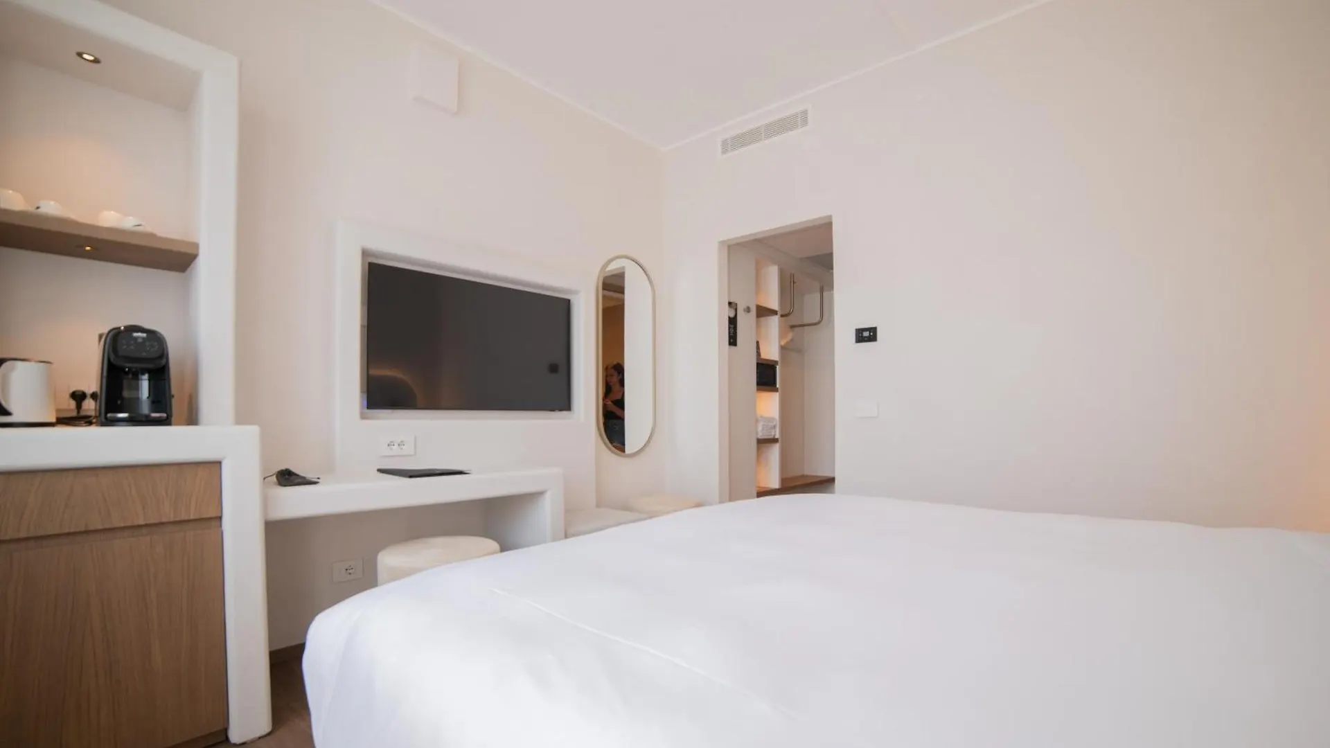 ***  Hi Hotels Sirmione - Lakeview Pool Italy